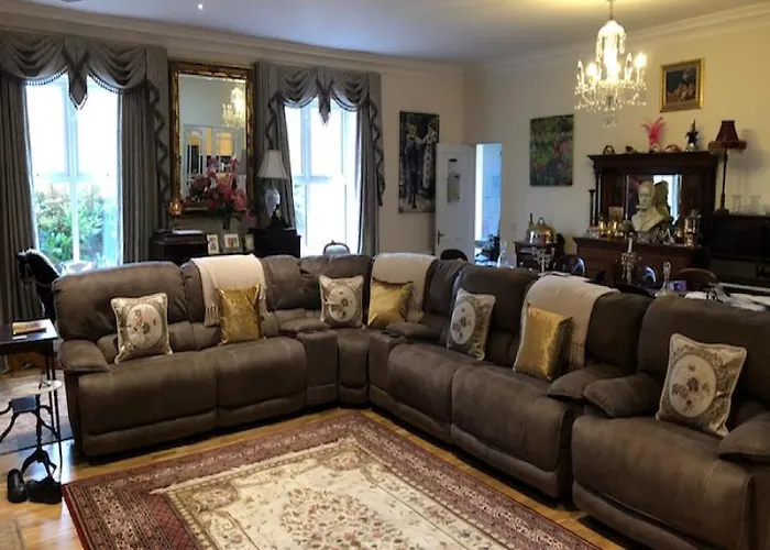 Maple Гостевой дом Каслбридж