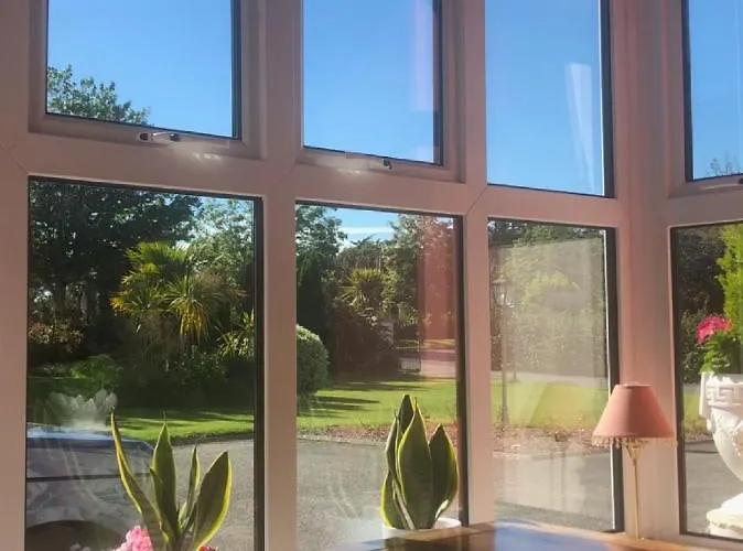 Maple Гостевой дом Каслбридж